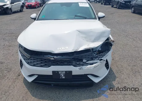 2023 Kia K5 Lxs из США, поврежденный, VIN 5XXG14J28PG195583